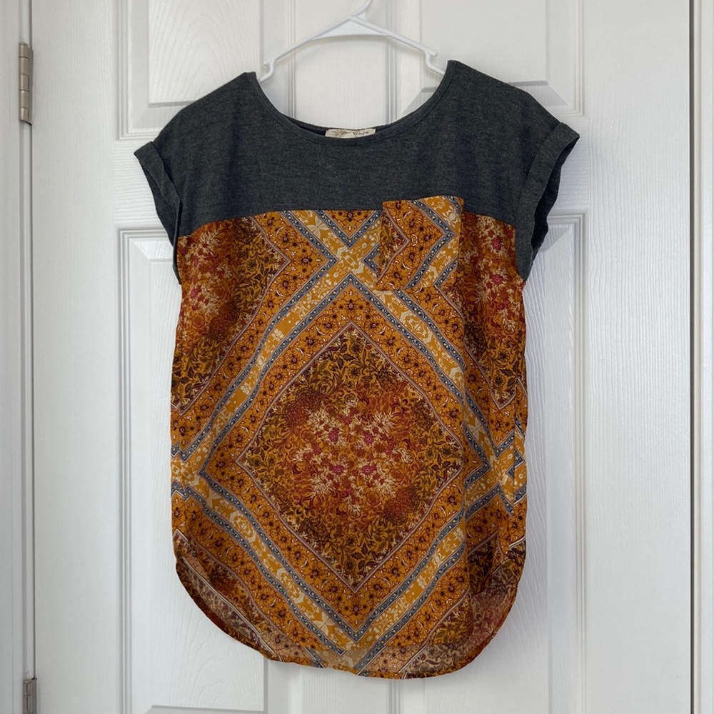 Lightweight, Patterned Shirt